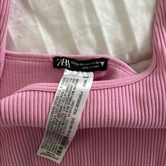 Pink Ribbed Crop Top - Picture 2 of 2